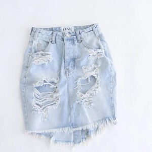 One Teaspoon Light Wash Distressed High Waist Long Rise  Fitted Mini Denim 24